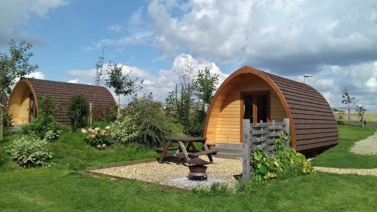 Готель Campion Glamping Pod Челтнем Екстер'єр фото